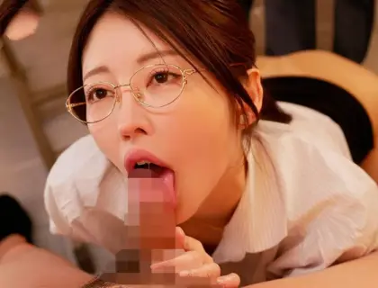 co-giao-ga-chich-hoc-vien-bang-nhung-loi-le-dam-duc