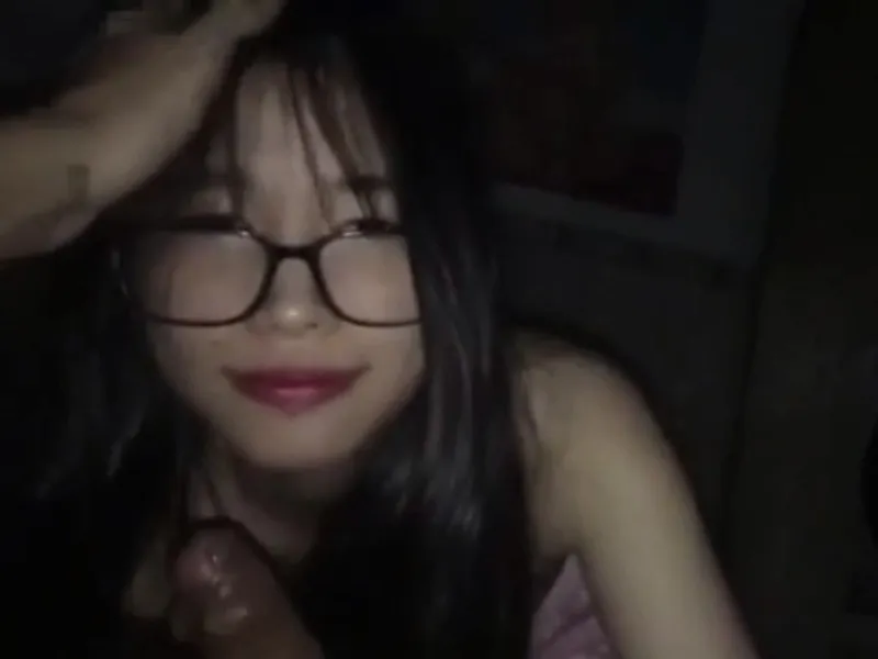 nguoi-vo-di-ca-dem-len-sang-tro-de-em-hoc-sinh-kinh-can-liem-cu