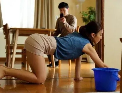 Mối Quan Hệ Thầm Kín Giữa Mẹ Kế Và Con Riêng Của Chồng